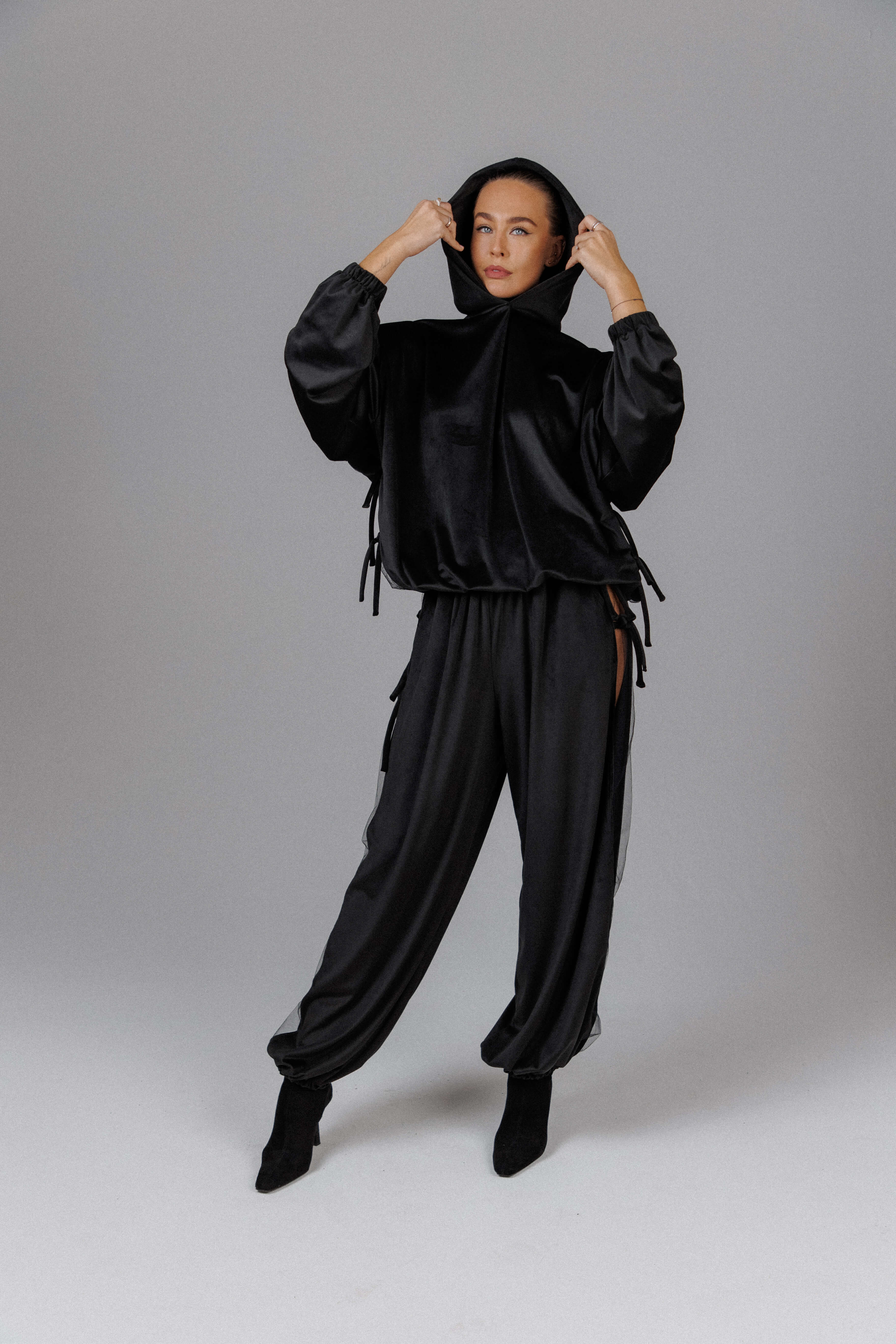 Eclipse Women's Cozy Velvet Set