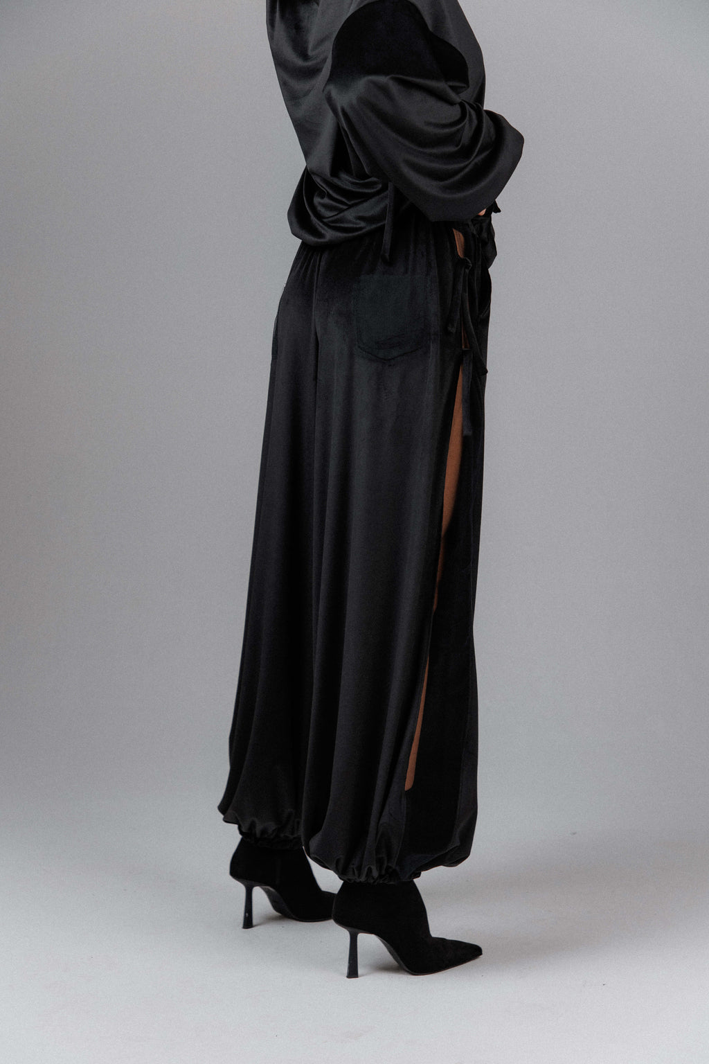 Eclipse Women's Cozy Velvet Set