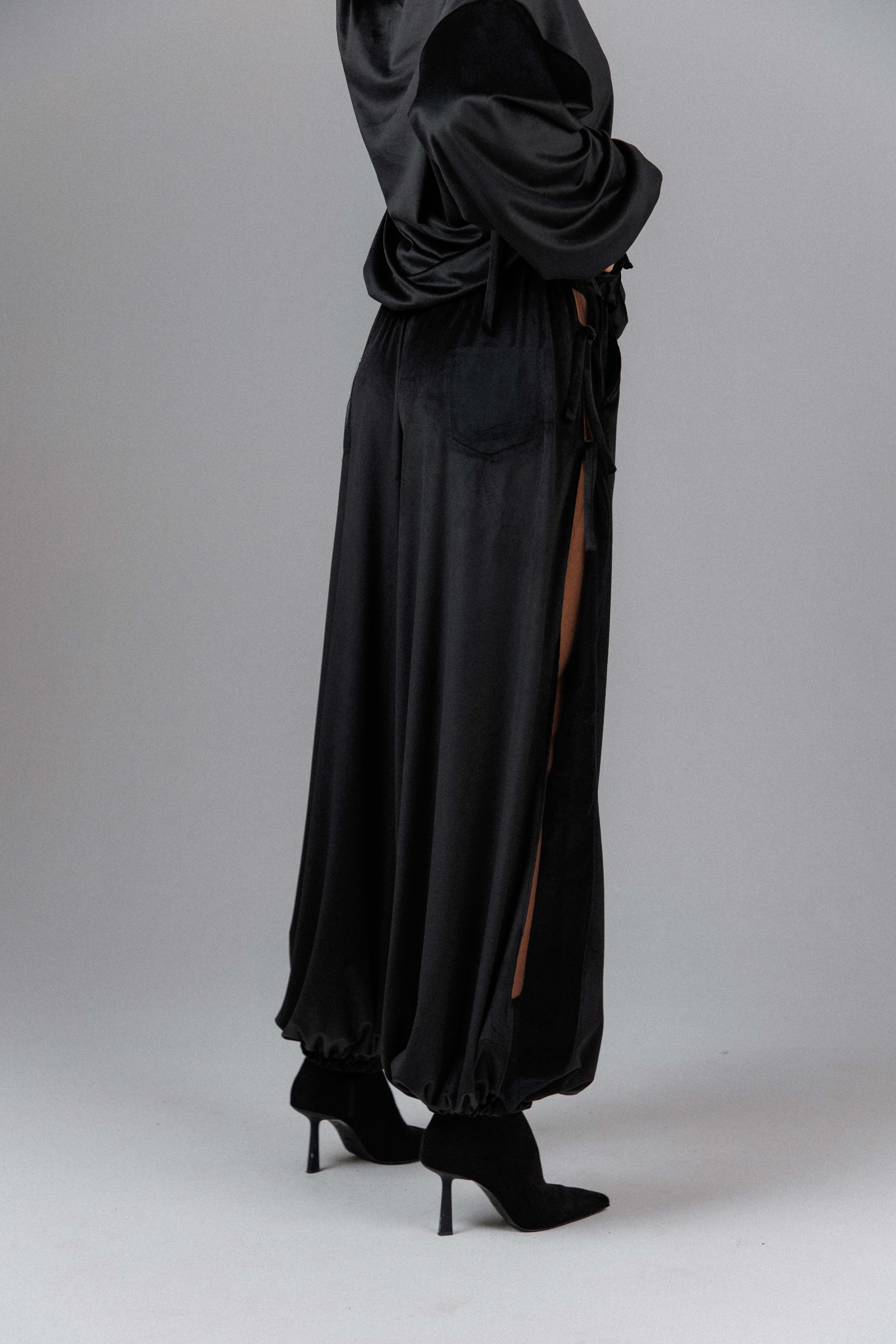 Eclipse Women's Cozy Velvet Set