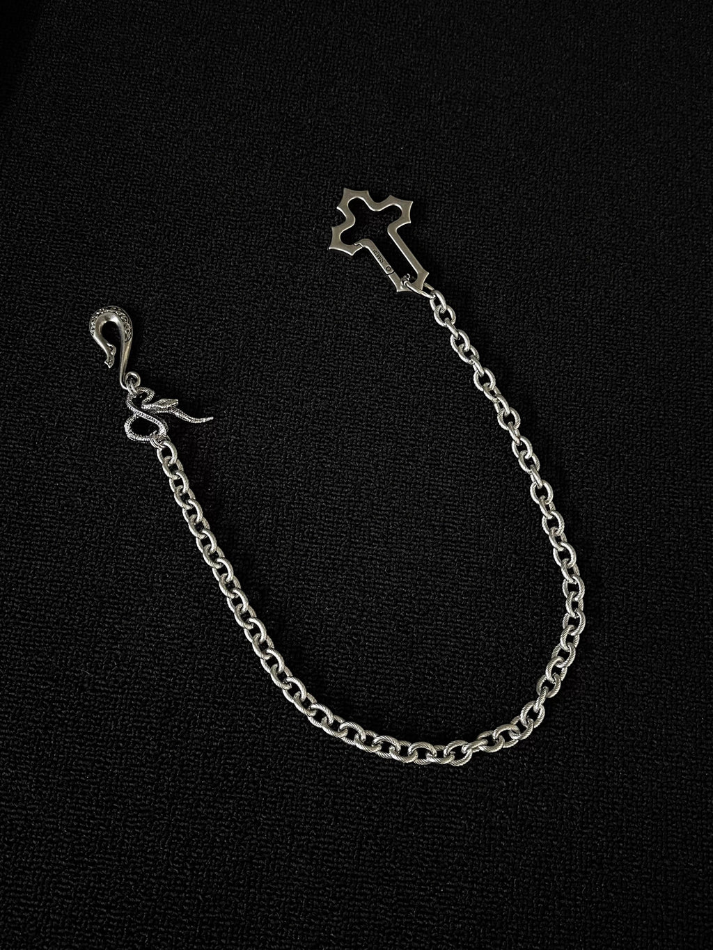 Serpent Cross Wallet Chain