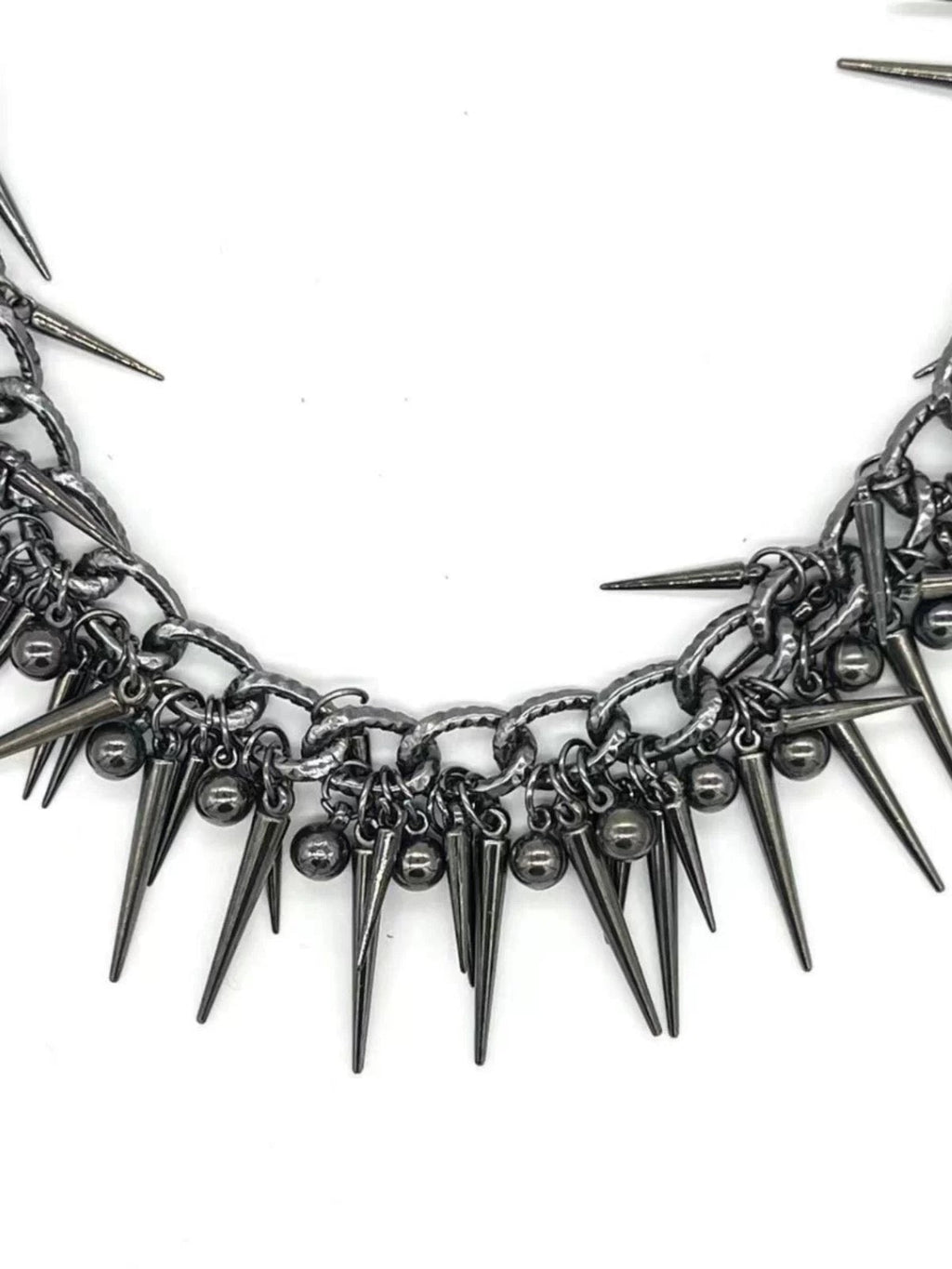 Rogue Spike Wallet Chain
