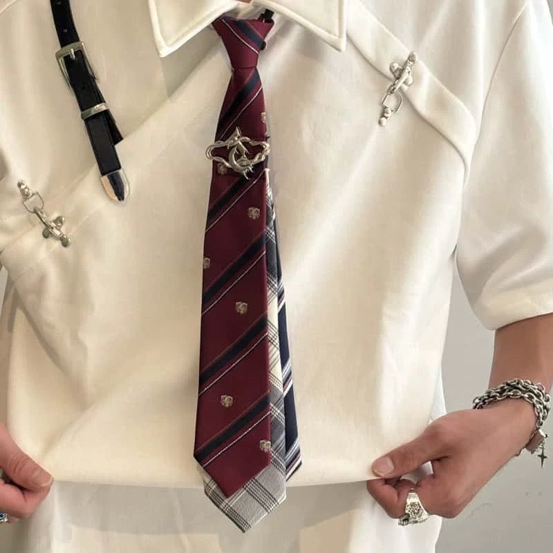 Split Identity Tie