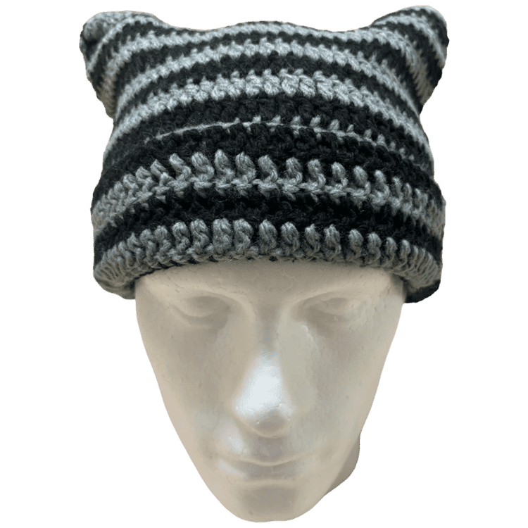 Knitted Ears Beanie (cement)