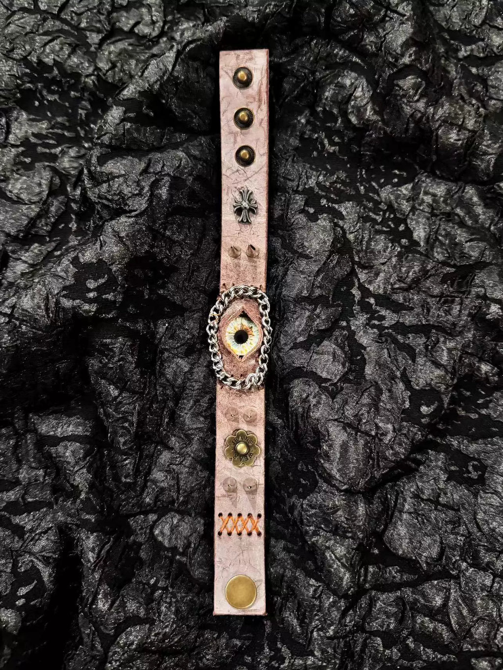 Oculus Spike Cuff Bracelet
