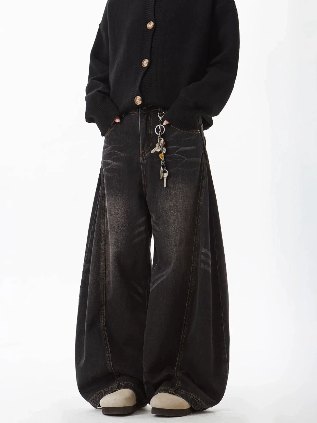 Baggy Flared Whisker Washed Jeans