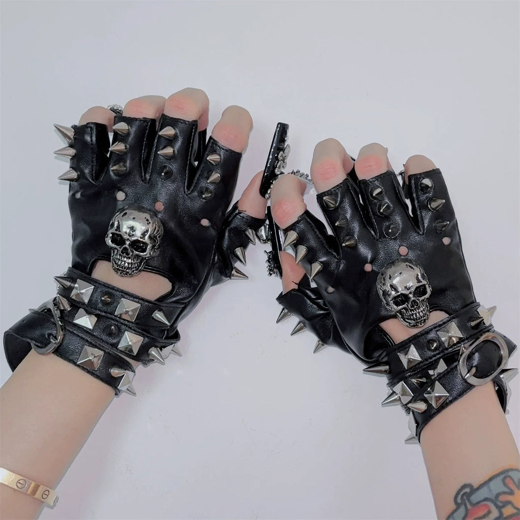 Rebel Skull Gloves