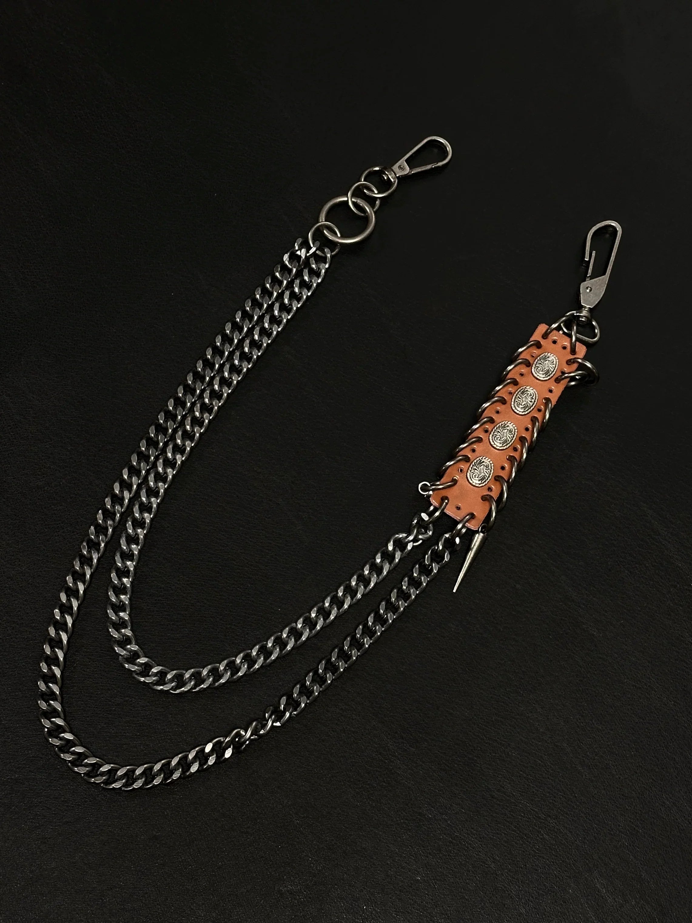 Vanguard Spike Wallet Chain