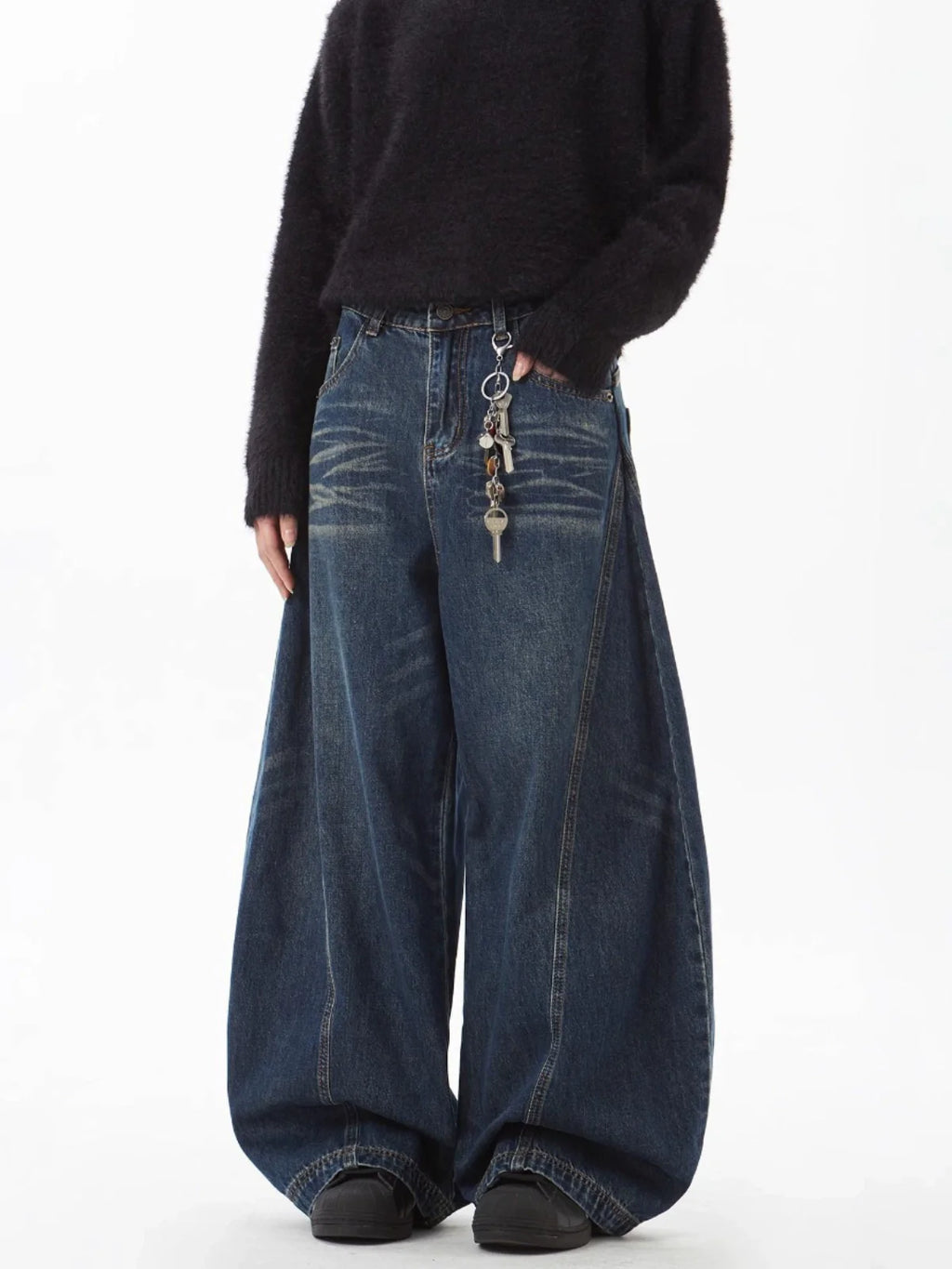 Baggy Flared Whisker Washed Jeans