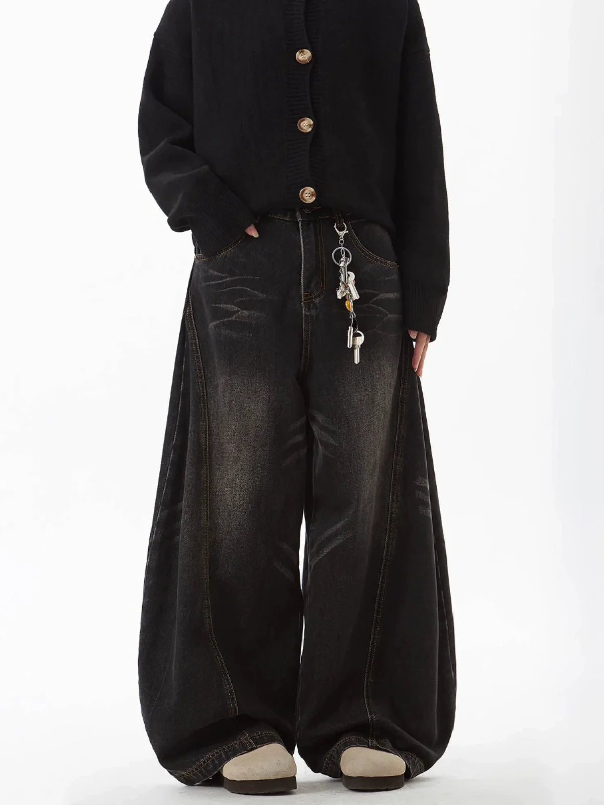 Baggy Flared Whisker Washed Jeans