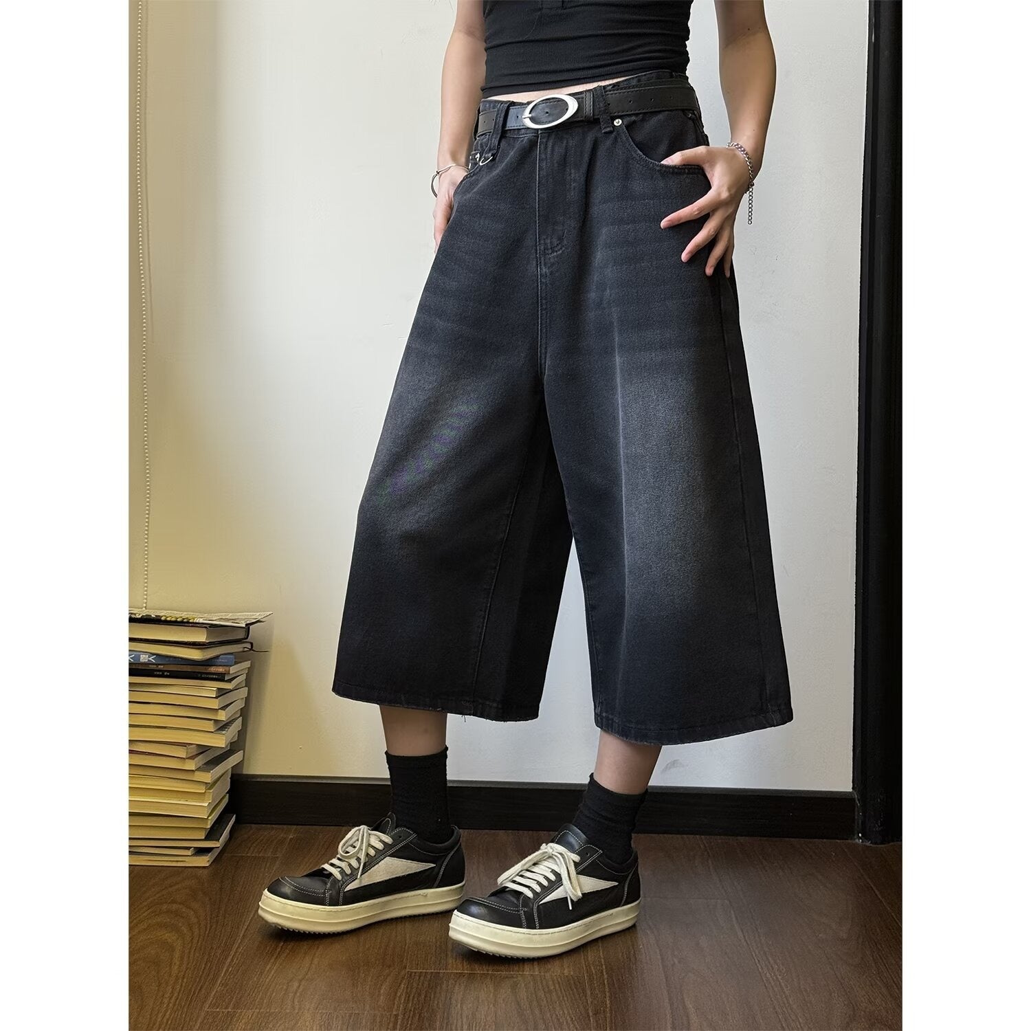 Baggy Crop Jeans