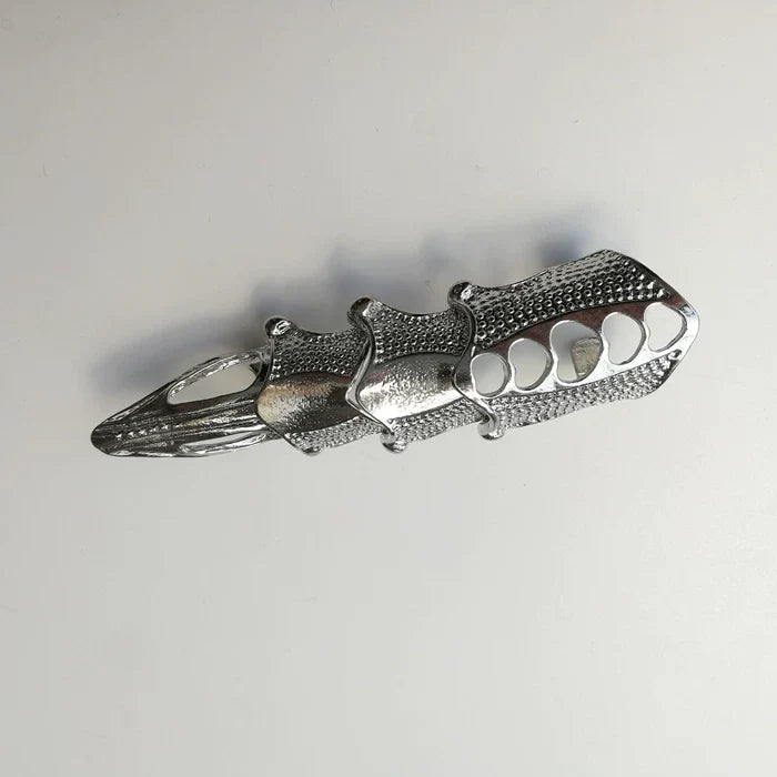 Steel Fang Knuckle Ring