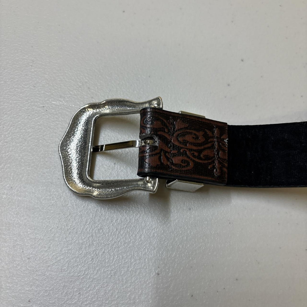 0661 - Western Gothic Floral Buckle Belt