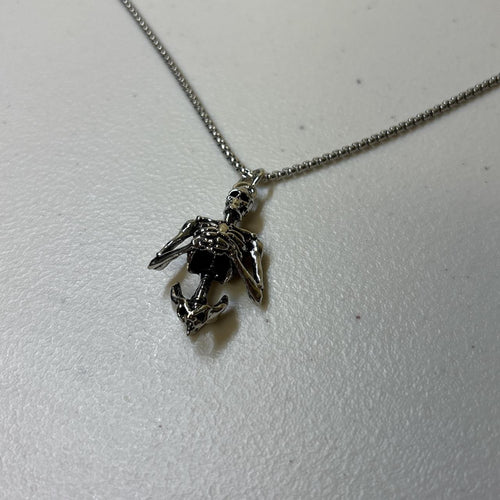 0654 - Skeleton Burial Skull Necklace