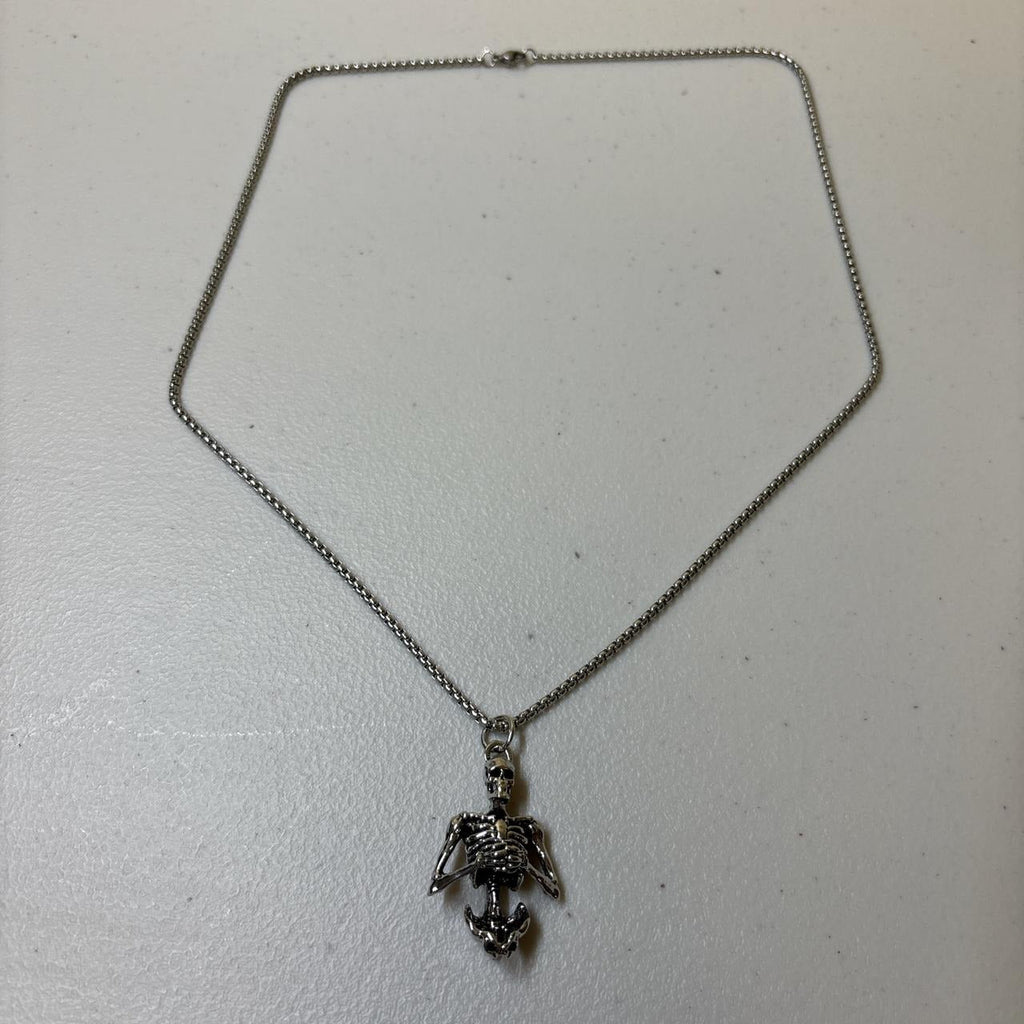 0654 - Skeleton Burial Skull Necklace