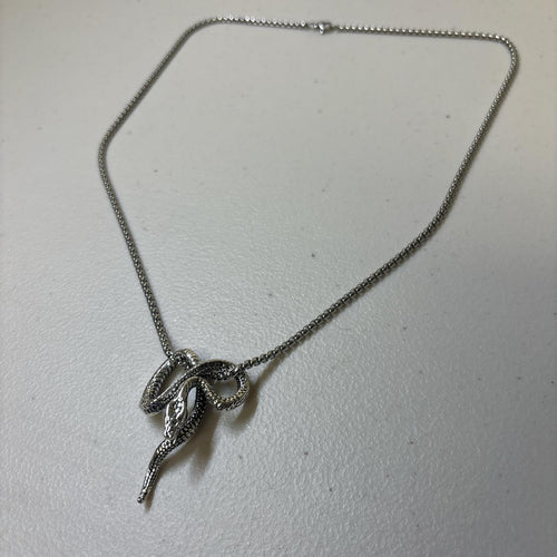 0710 - Silver Snake Serpent Necklace