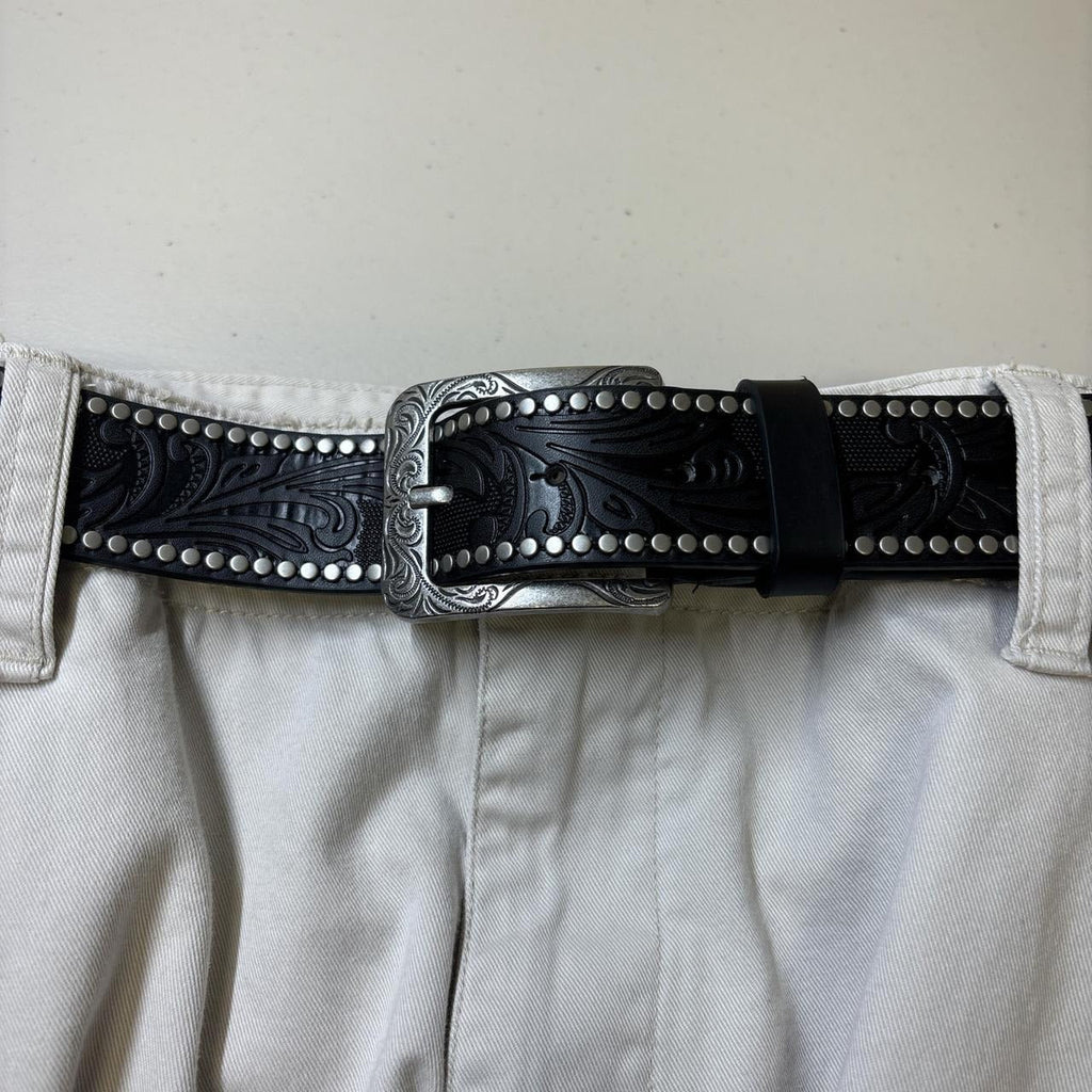 0648 - Floral Square Buckle Studded Belt